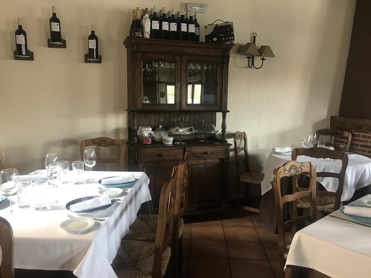 La Posada De Horcajuelo Horcajuelo de la Sierra Exterior foto